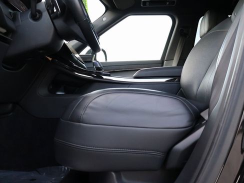 Used 2024 Land Rover Range Rover Sport Dynamic SE image 36