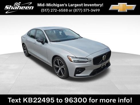 Used 2024 Volvo S60 B5 Core FWD image 1