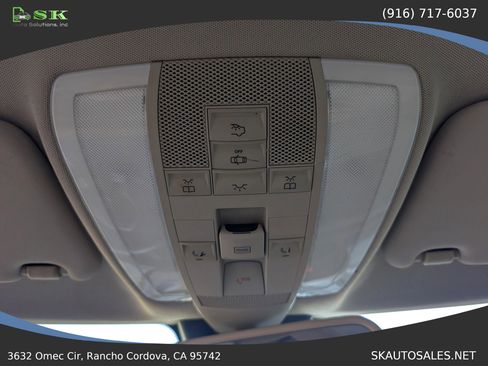 Used 2013 Mercedes-Benz C 250 Coupe image 32