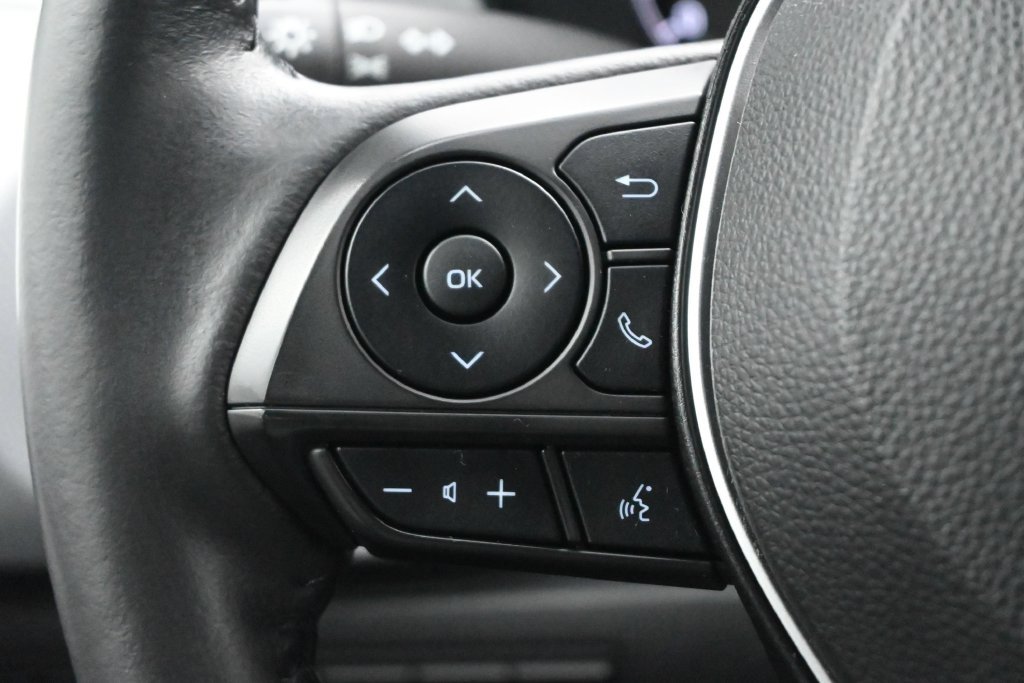 Used 2024 Toyota Corolla SE FWD image 6