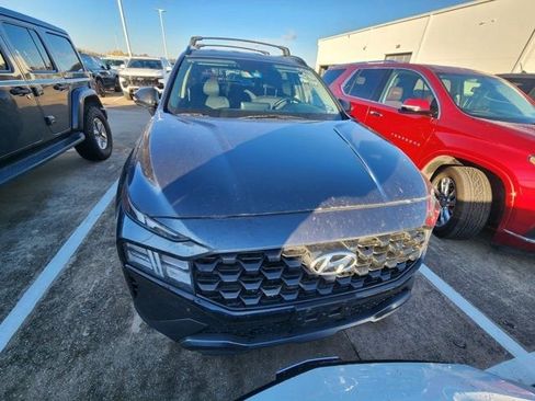 Used 2022 Hyundai Santa Fe XRT image 2