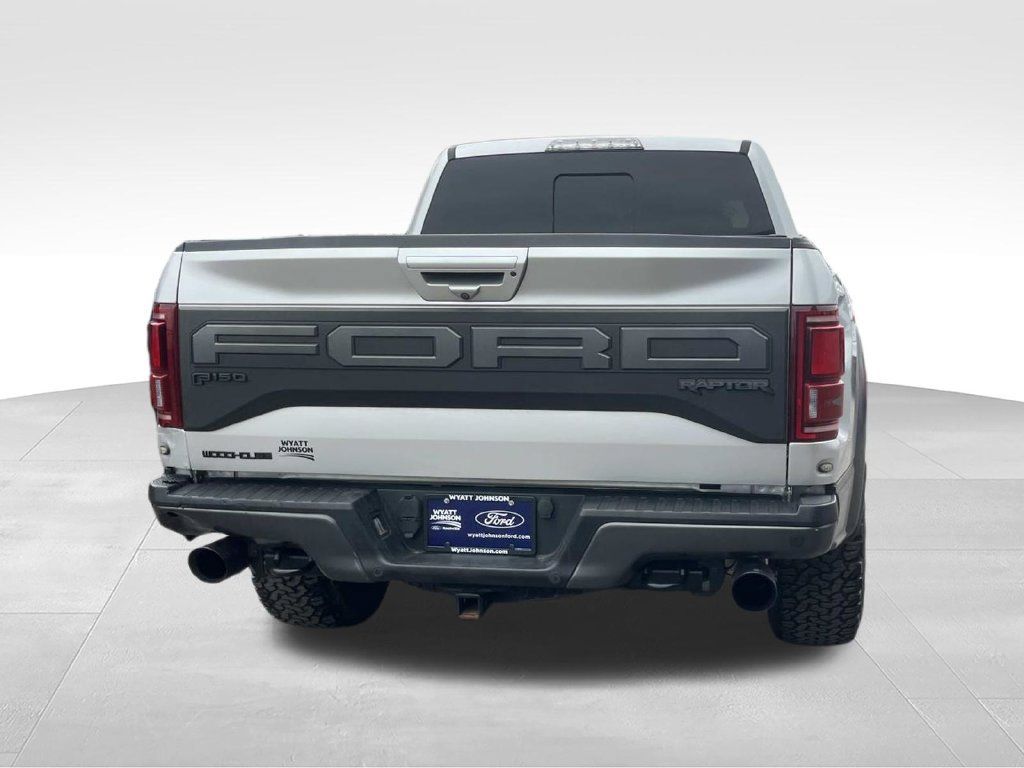 Used 2019 Ford F150 Raptor AWD/4WD image 4
