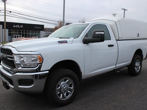 New 2023 RAM 2500 Tradesman image 2