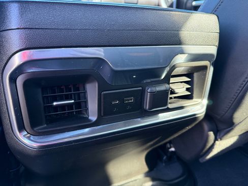 Used 2021 GMC Sierra 1500 AT4 image 15