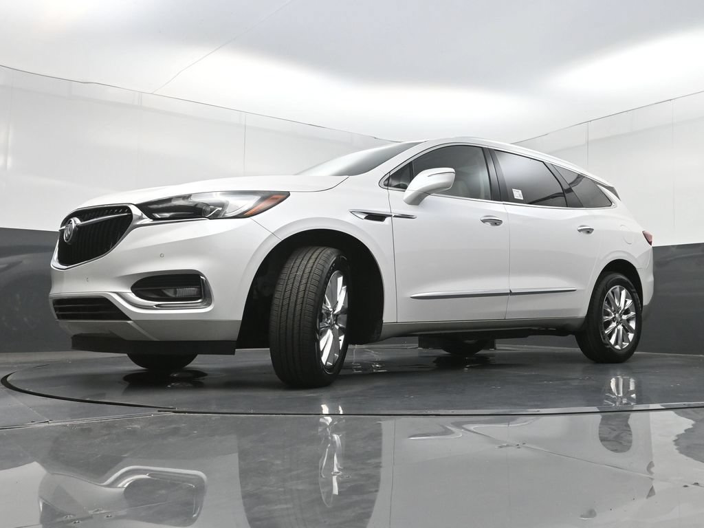 Used 2018 Buick Enclave Premium w/ Experience Buick Package FWD image 28