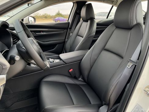 New 2026 MAZDA MAZDA3 2.5 S Sedan w/ Preferred Pkg image 21