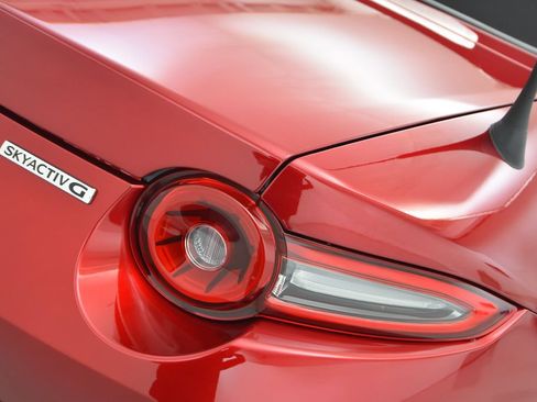 New 2026 MAZDA MX-5 Miata Grand Touring w/ Weather Package RWD image 45