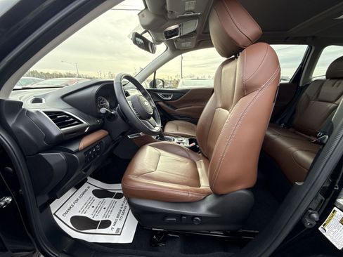 Used 2021 Subaru Forester Touring image 13