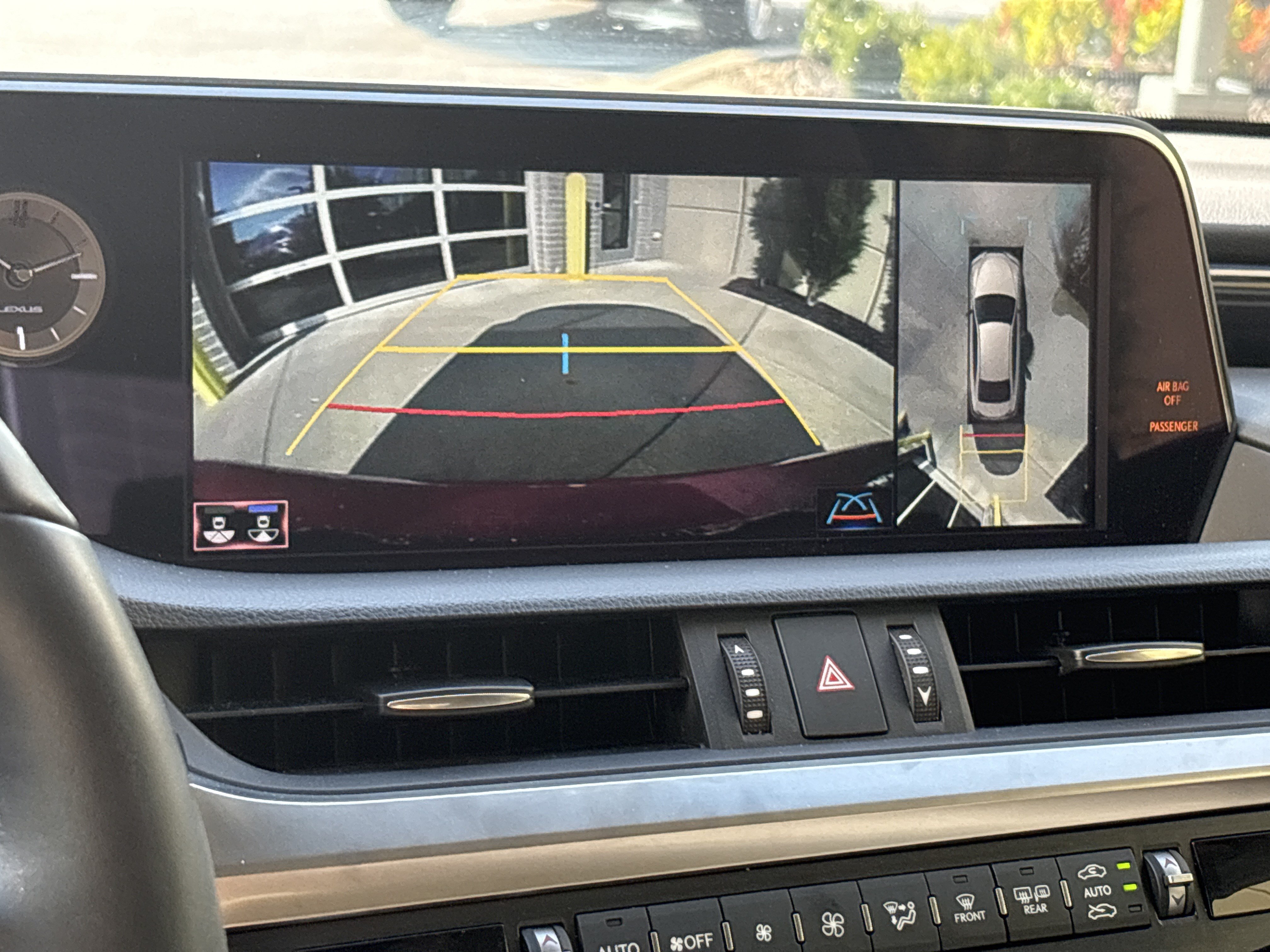 Used 2021 Lexus ES 300h w/ Accessory Package 2 FWD image 25