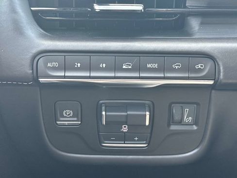 Used 2021 Cadillac Escalade Sport Platinum AWD/4WD image 27