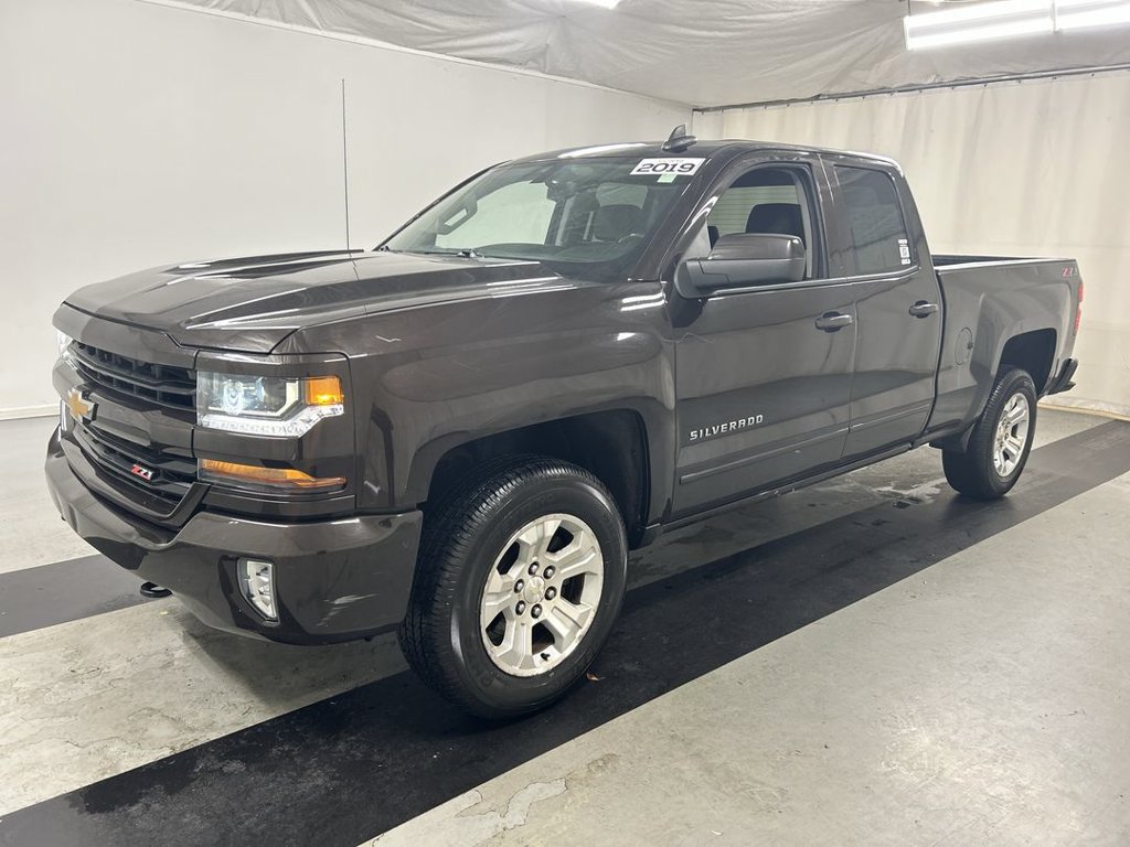 Used 2019 Chevrolet Silverado 1500 LT w/ All Star Edition AWD/4WD image 5