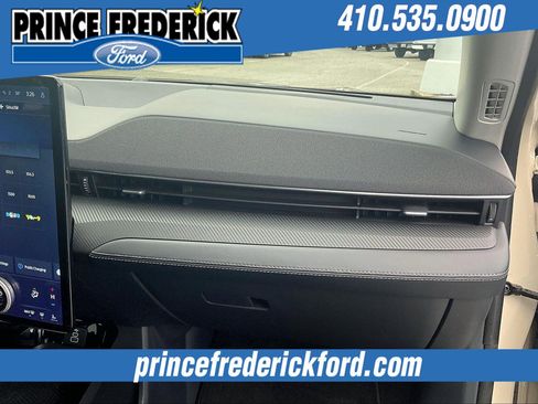 Used 2025 Ford Mustang Mach-E Select w/ Comfort Package Lite image 15