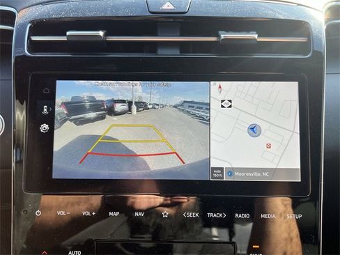 Used 2024 Hyundai Santa Cruz Night image 17