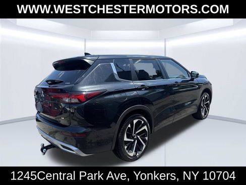 Used 2023 Mitsubishi Outlander SE AWD/4WD image 4