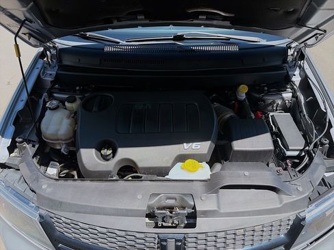Used 2018 Dodge Journey Crossroad AWD/4WD image 31