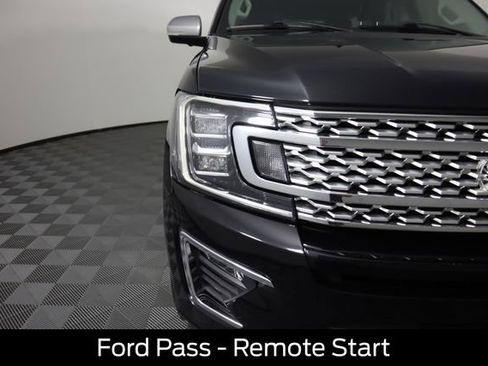 Certified 2020 Ford Expedition Platinum image 12