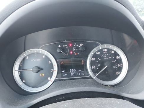 Used 2014 Nissan Sentra SV FWD image 13