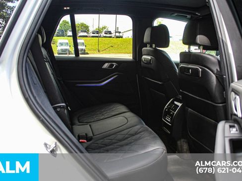 Used 2024 BMW X5 sDrive40i RWD image 18