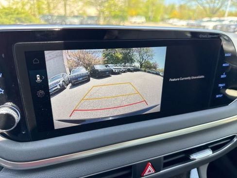 Used 2023 Hyundai Sonata SEL w/ Preferred Accessory Package FWD image 11