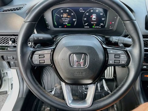 Used 2025 Honda Civic Sport Touring image 11