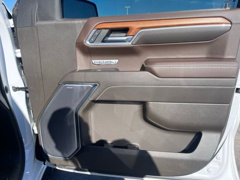Used 2023 GMC Sierra 1500 Denali w/ Denali Reserve Package image 13