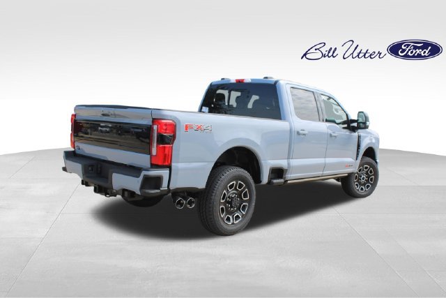 New 2026 Ford F250 Platinum AWD/4WD image 3