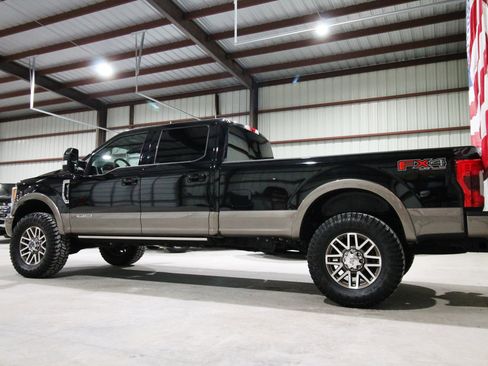 Used 2019 Ford F350 King Ranch w/ King Ranch Ultimate Package AWD/4WD image 7
