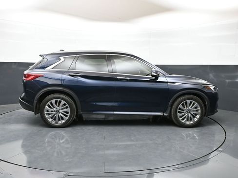 Used 2023 INFINITI QX50 Luxe FWD image 4