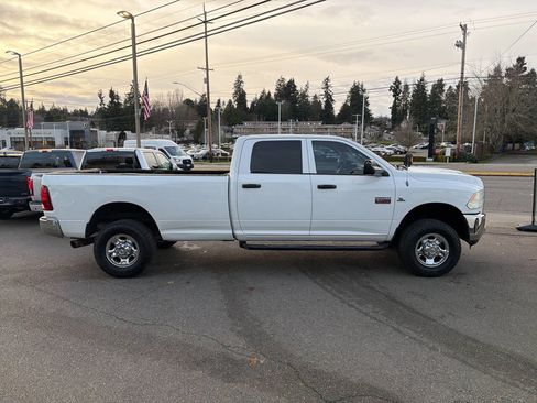 Used 2012 RAM 3500 ST w/ Chrome Appearance Group image 8
