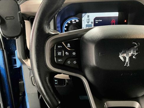 Used 2021 Ford Bronco Wildtrak image 22