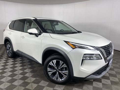 Used 2021 Nissan Rogue SV AWD/4WD image 1