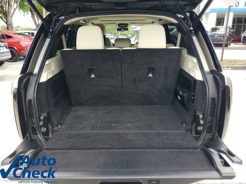 Used 2023 Land Rover Range Rover Long Wheelbase SE AWD/4WD image 8
