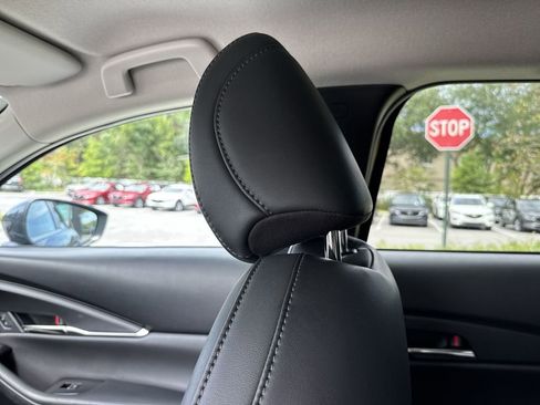 Certified 2023 MAZDA CX-30 AWD 2.5 S w/ Preferred Package image 16