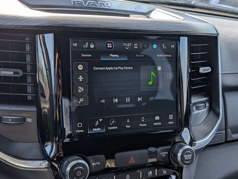 Used 2024 RAM 1500 Laramie AWD/4WD image 47