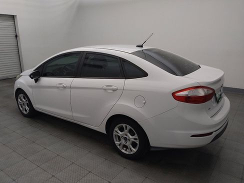 Used 2015 Ford Fiesta SE FWD image 3