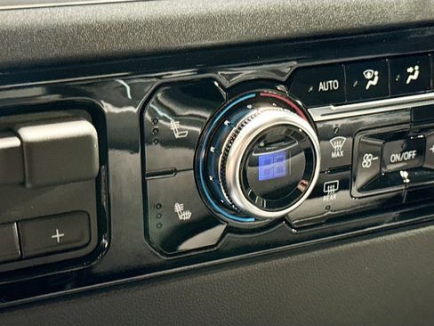 New 2026 GMC Sierra 1500 Elevation image 20