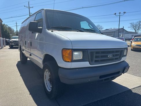 Used 2007 Ford E-250 and Econoline 250 image 4