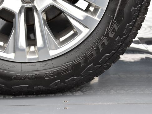 Used 2023 GMC Sierra 1500 Denali image 44