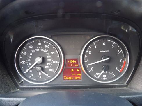 Used 2013 BMW 328i xDrive Coupe AWD/4WD image 21