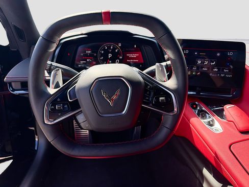 Used 2023 Chevrolet Corvette Stingray Preferred Cpe w/ Z51 Performance Package image 37