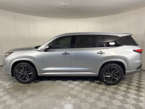 New 2026 Lexus TX 350 AWD image 3