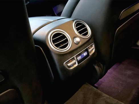 Used 2021 Mercedes-Benz GLC 63 AMG 4MATIC image 10