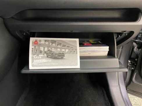 Used 2024 Toyota RAV4 LE image 46