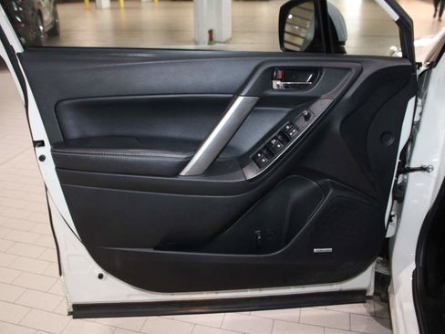 Used 2016 Subaru Forester 2.0XT Touring w/ Popular Package #2 image 8