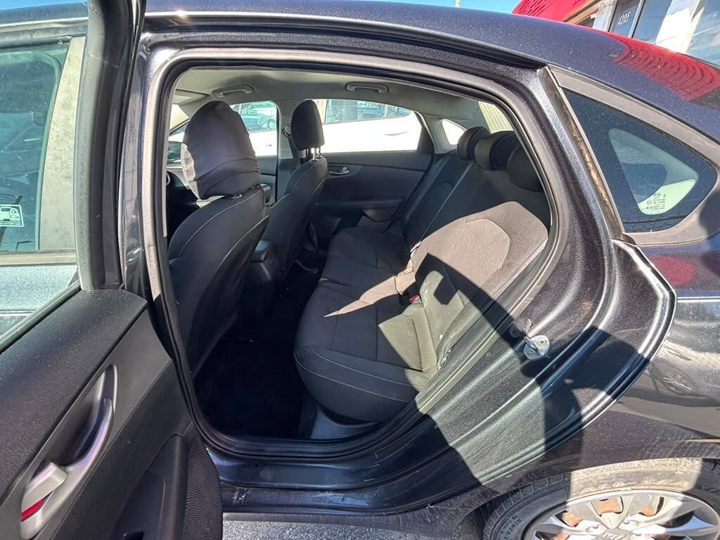 Used 2019 Kia Forte Sedan FWD image 13