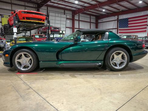 Used 1995 Dodge Viper RT/10 RWD image 21