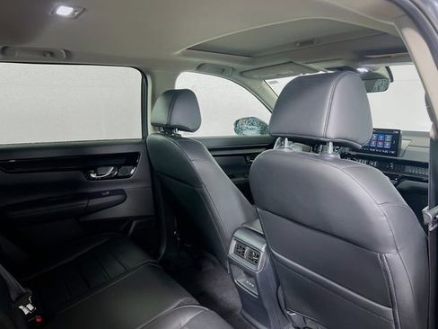 Certified 2025 Honda CR-V EX-L image 9