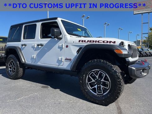 Used 2024 Jeep Wrangler Unlimited Rubicon image 1