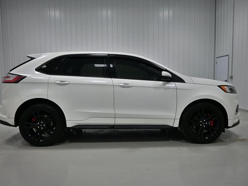 Used 2022 Ford Edge ST w/ Equipment Group 401A AWD/4WD image 39