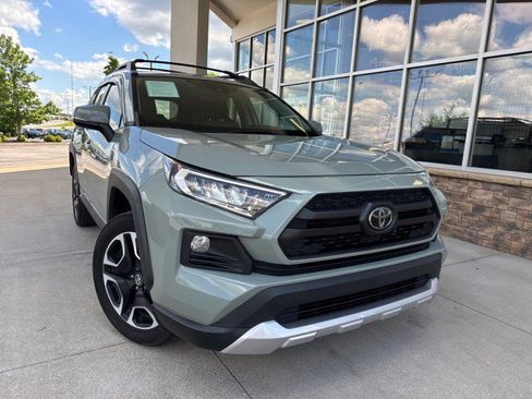 Used 2020 Toyota RAV4 Adventure w/ Convenience Package AWD/4WD image 2